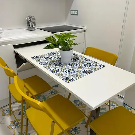 Alojamento de Acomodação e Pequeno-almoço Mirama' Maiori